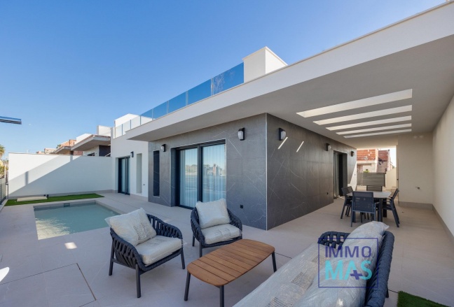 Villa - Obra nueva - Torrevieja - Sector 25