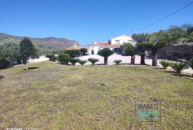 Villa - Resale -
            Benissa - CV0600