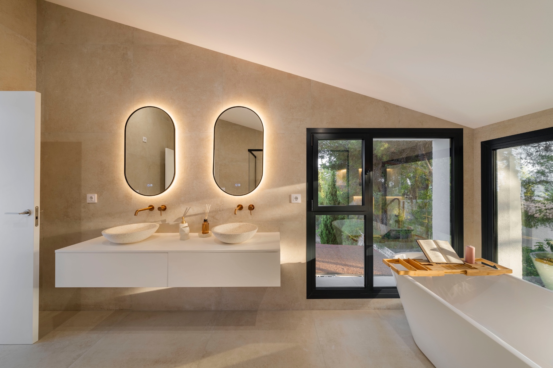 Venta. Chalet/Villa en Altea