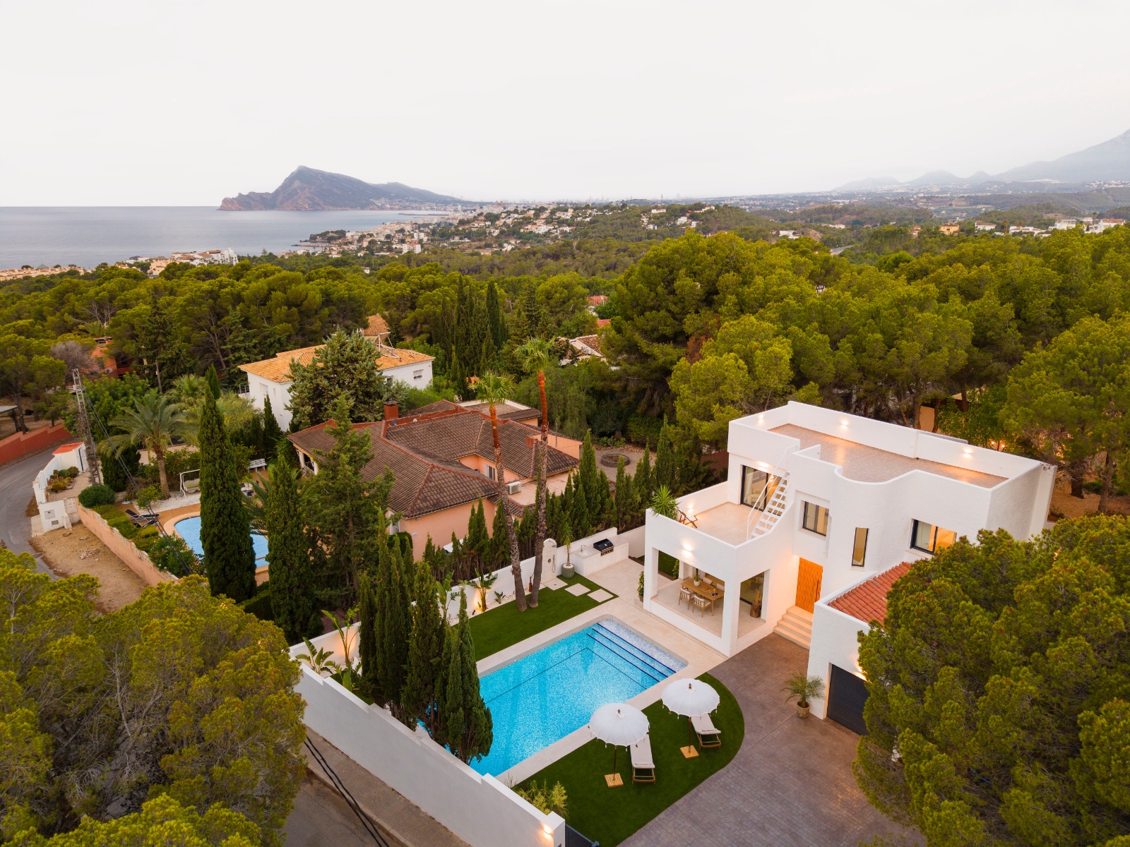 Venta. Chalet/Villa en Altea