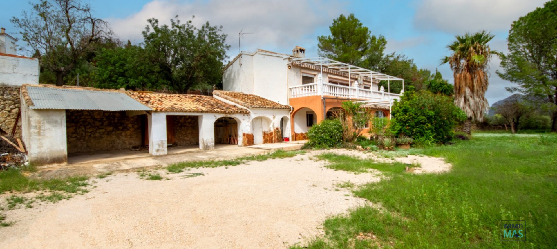 Resale - Finca - Parcent