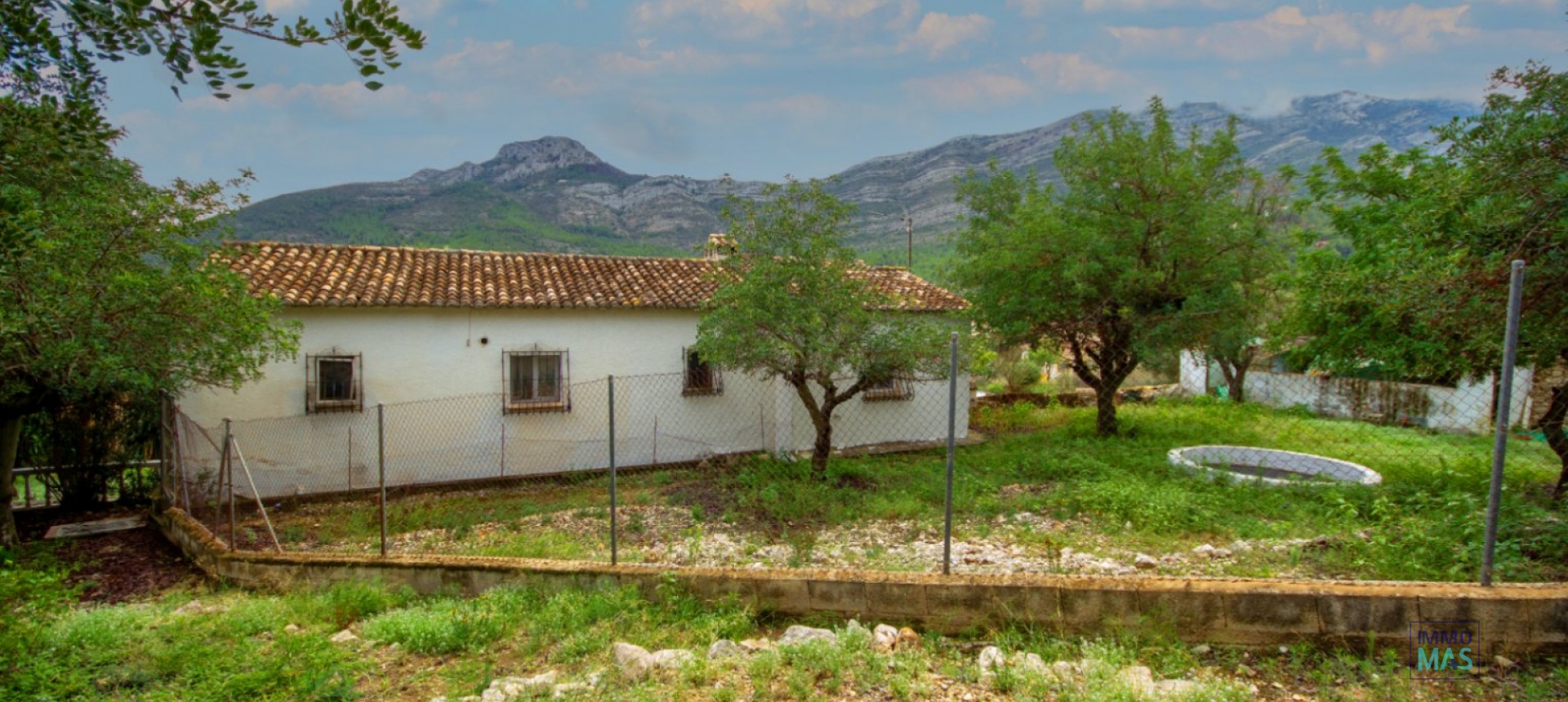 Resale - Finca - Parcent