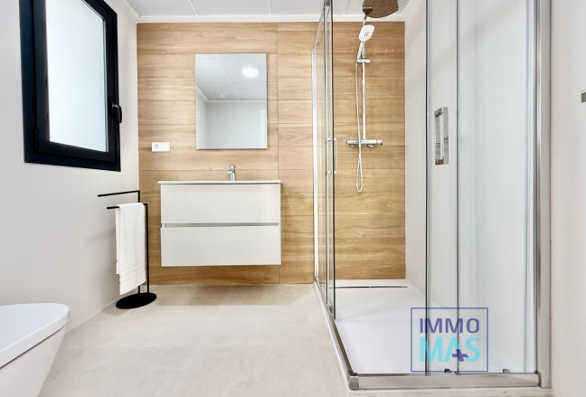 Nouvelle construction - Maison de ville - Cox - San Fernando