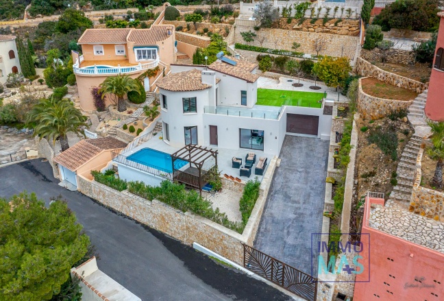 Resale - Villa - Benitachell - Encinas