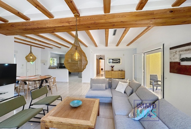 Resale - Villa - Benitachell - Encinas