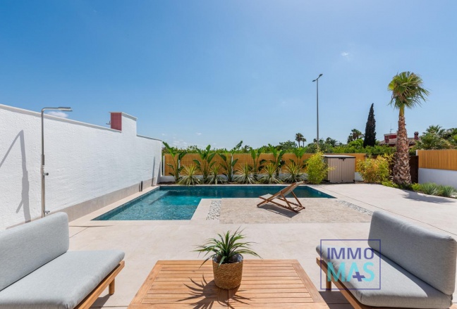 Obra nueva - Villa - Benijofar - Centro