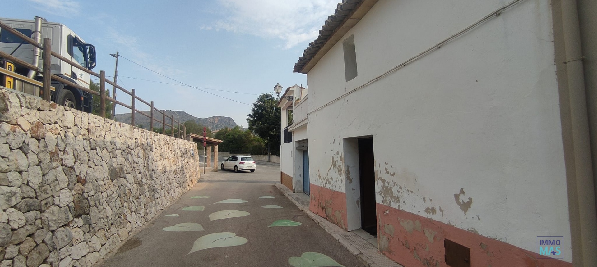 Resale - Villa - La Vall de Laguar