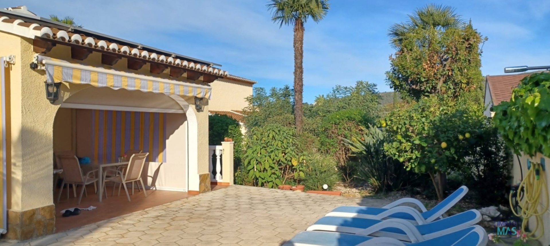 Resale - Villa - Orba