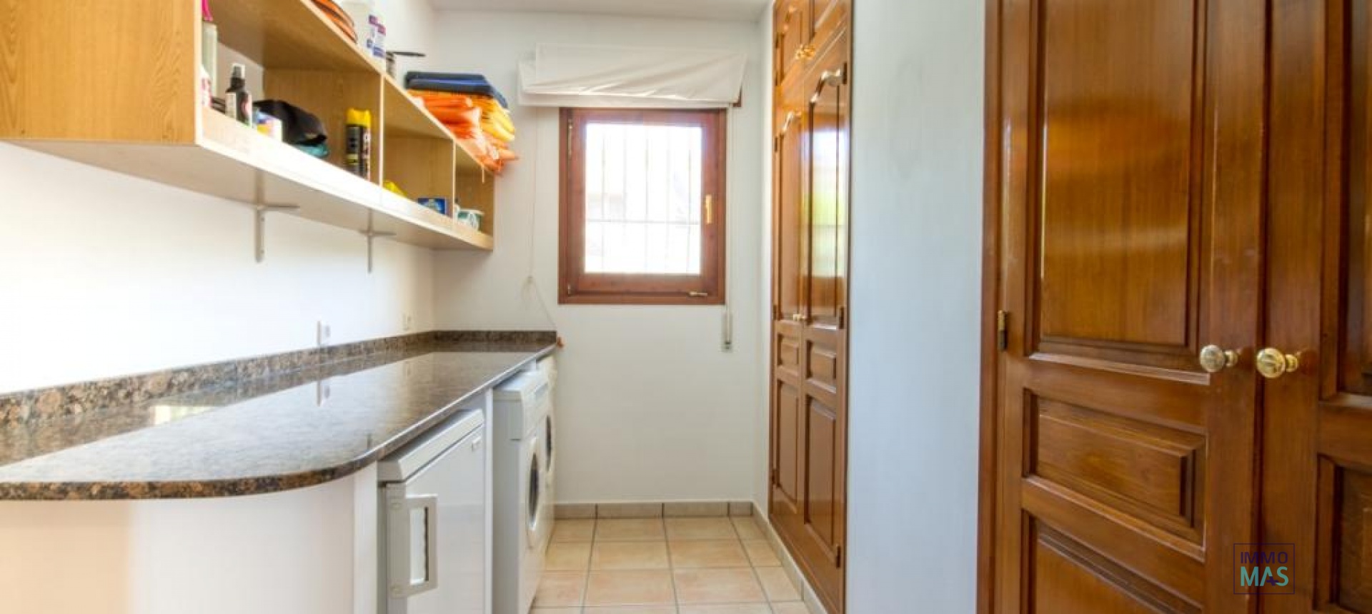 Resale - Villa - Orba