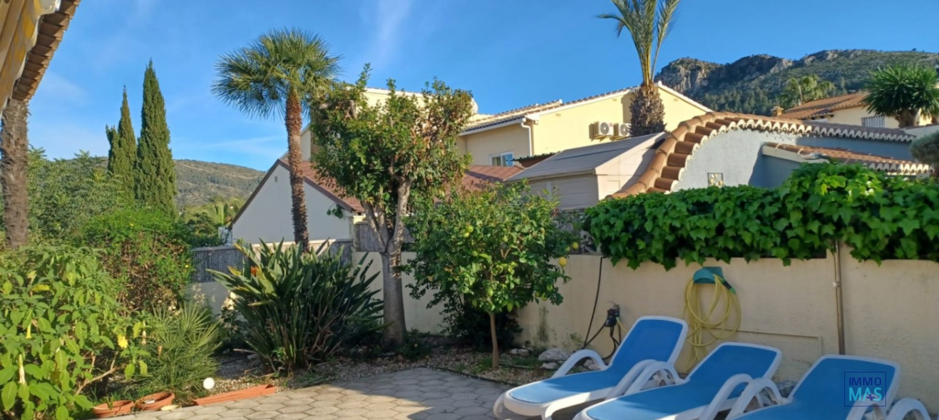 Resale - Villa - Orba