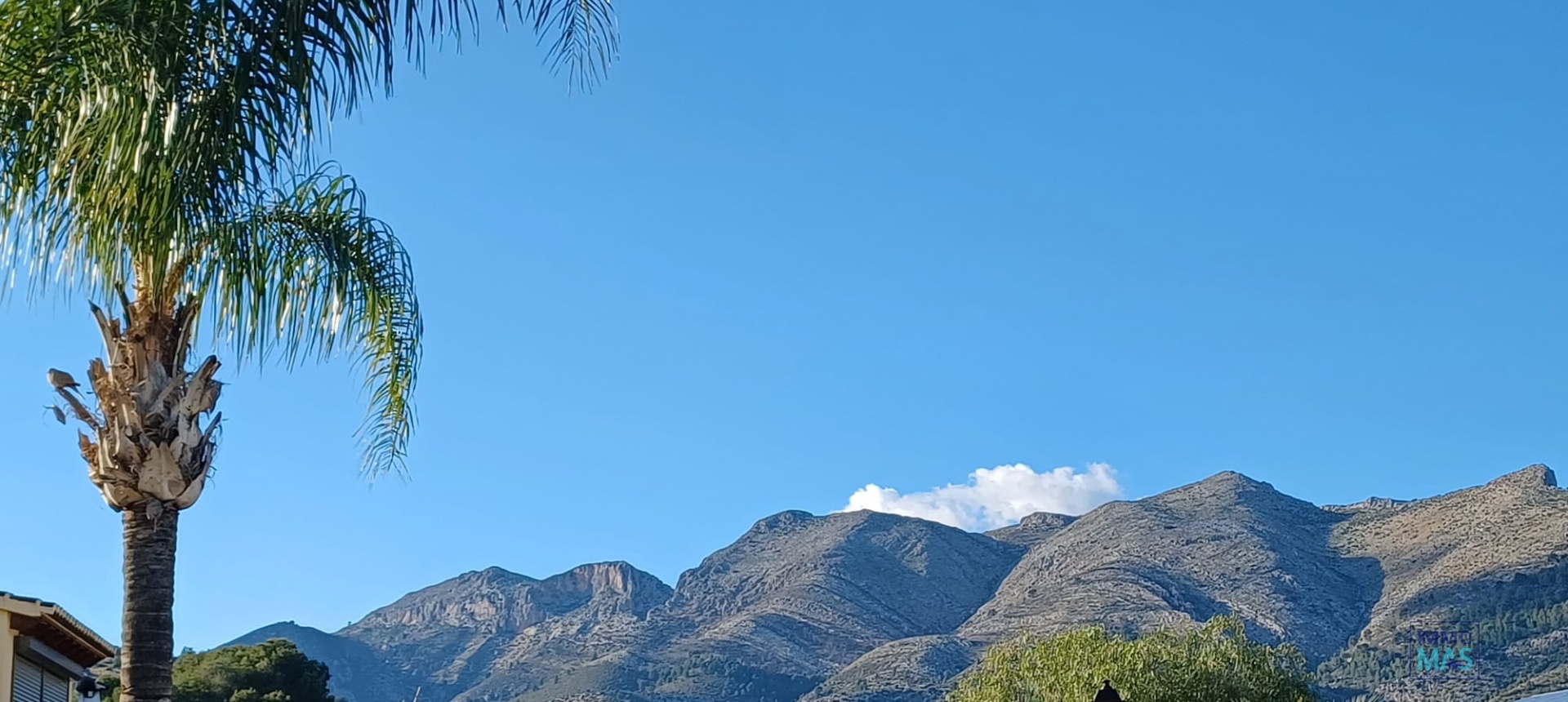 Resale - Villa - Orba