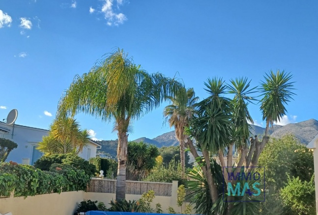 Resale - Villa - Orba