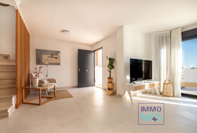 New Build - Townhouse - Cox - San Fernando