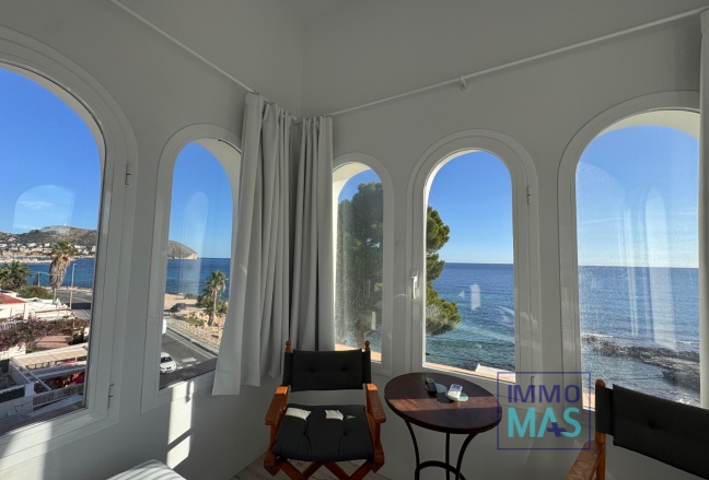 Resale - Villa - Moraira
