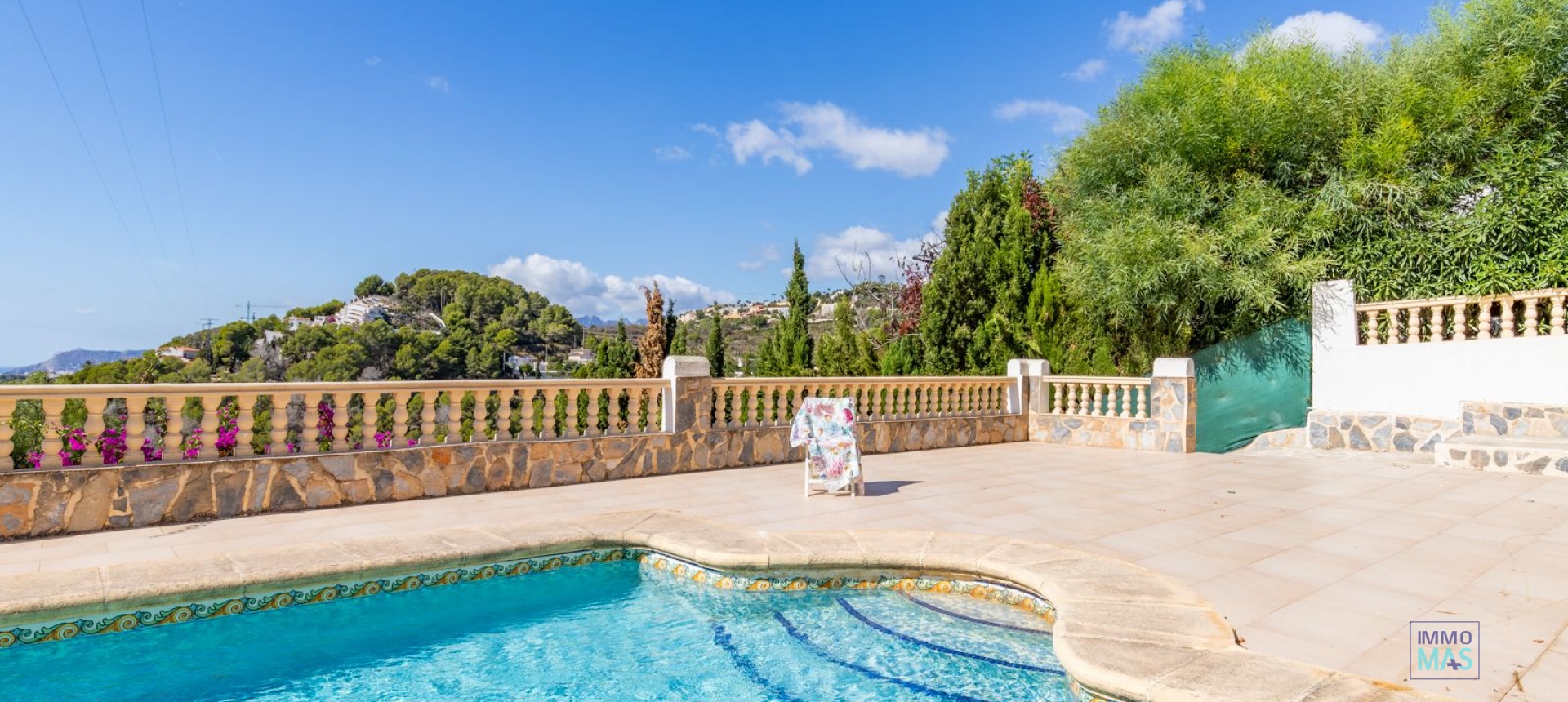 Resale - Villa - Moraira - Benimeit