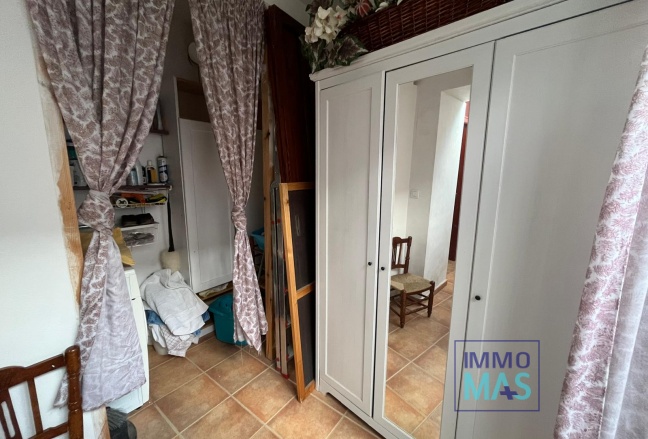 Resale - Villa - Orba