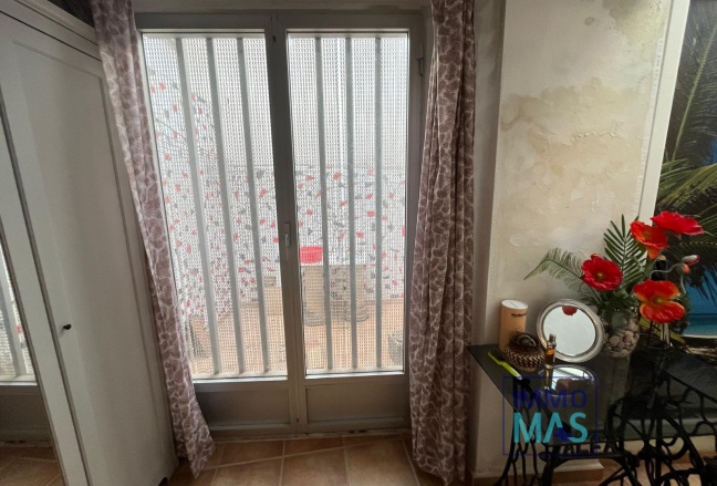 Resale - Villa - Orba