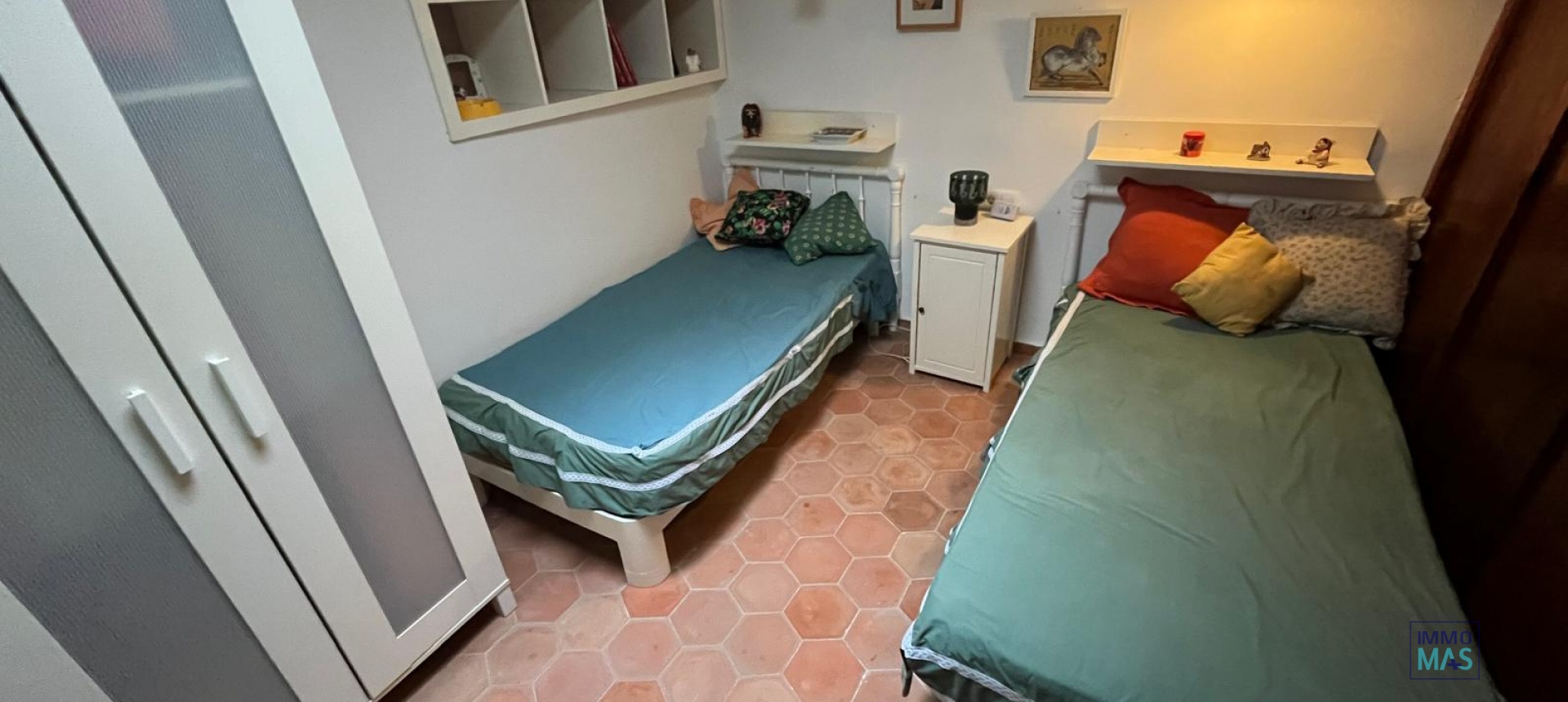 Resale - Villa - Orba