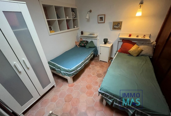 Resale - Villa - Orba