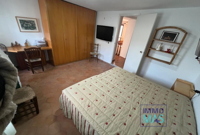 Resale - Villa - Orba