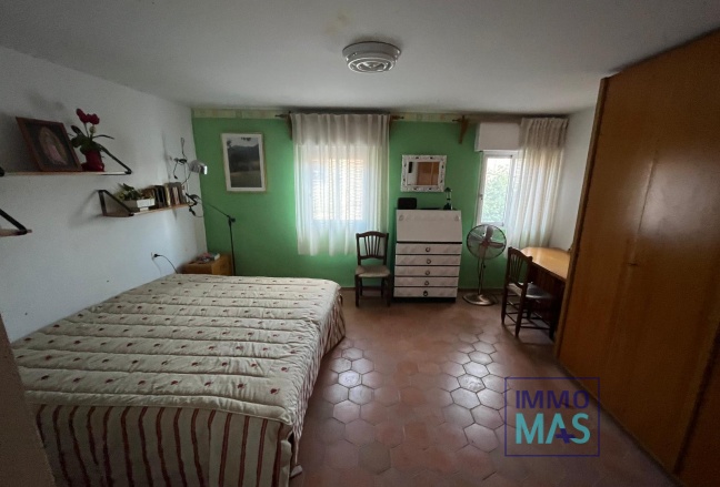 Resale - Villa - Orba