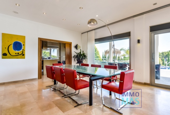 Resale - Villa - Benissa - La Fustera