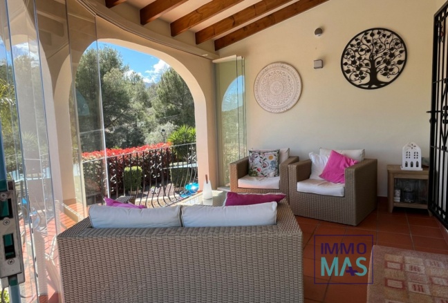 Resale - Villa - Alcalalí