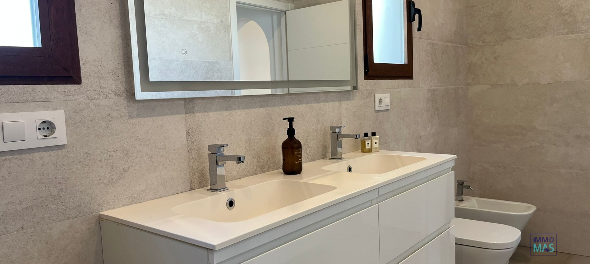 Resale - Villa - Alcalalí