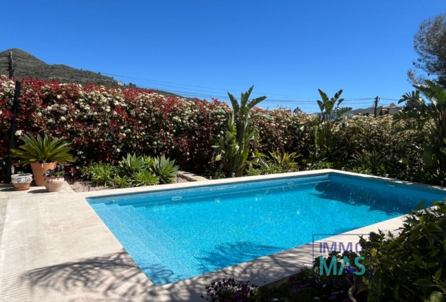 Resale - Villa - Alcalalí
