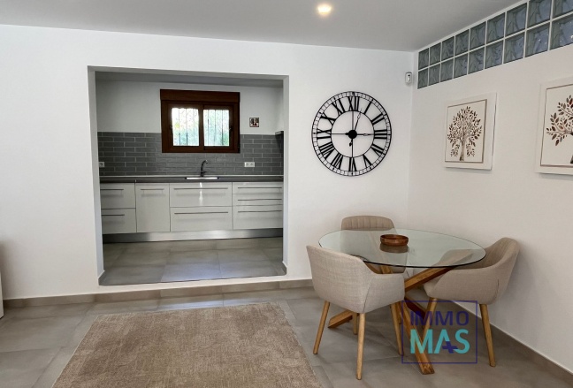 Resale - Villa - Alcalalí