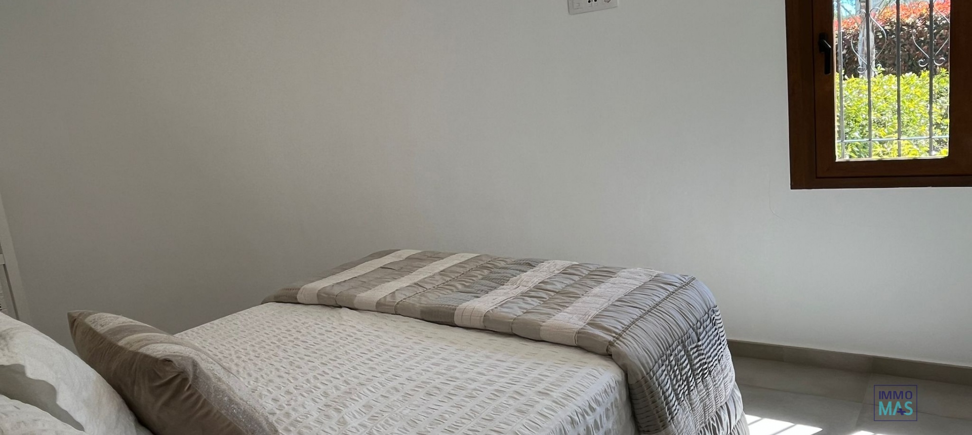 Resale - Villa - Alcalalí