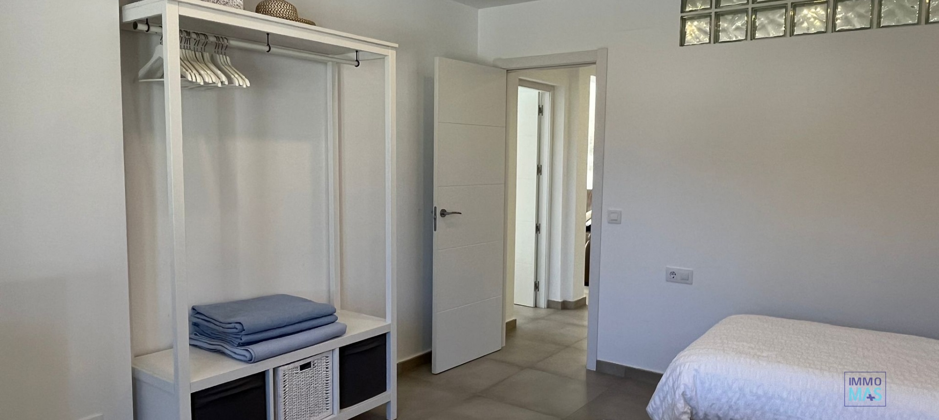 Resale - Villa - Alcalalí