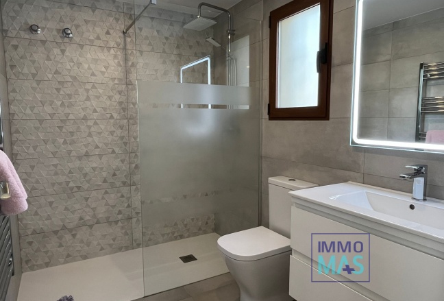 Resale - Villa - Alcalalí