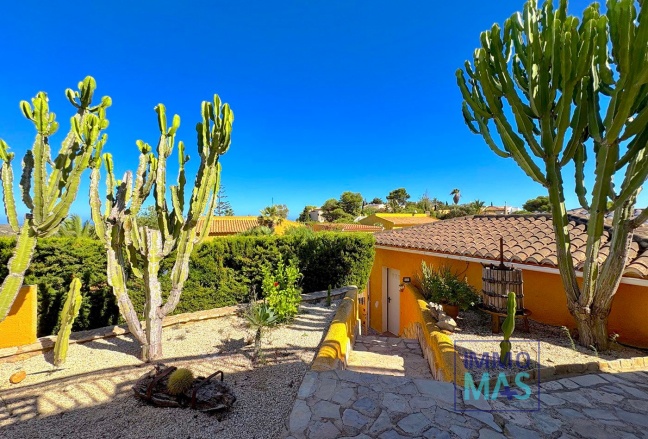 Resale - Villa - Benitachell - Encinas