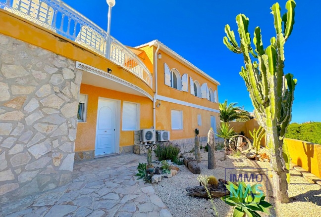 Resale - Villa - Benitachell - Encinas