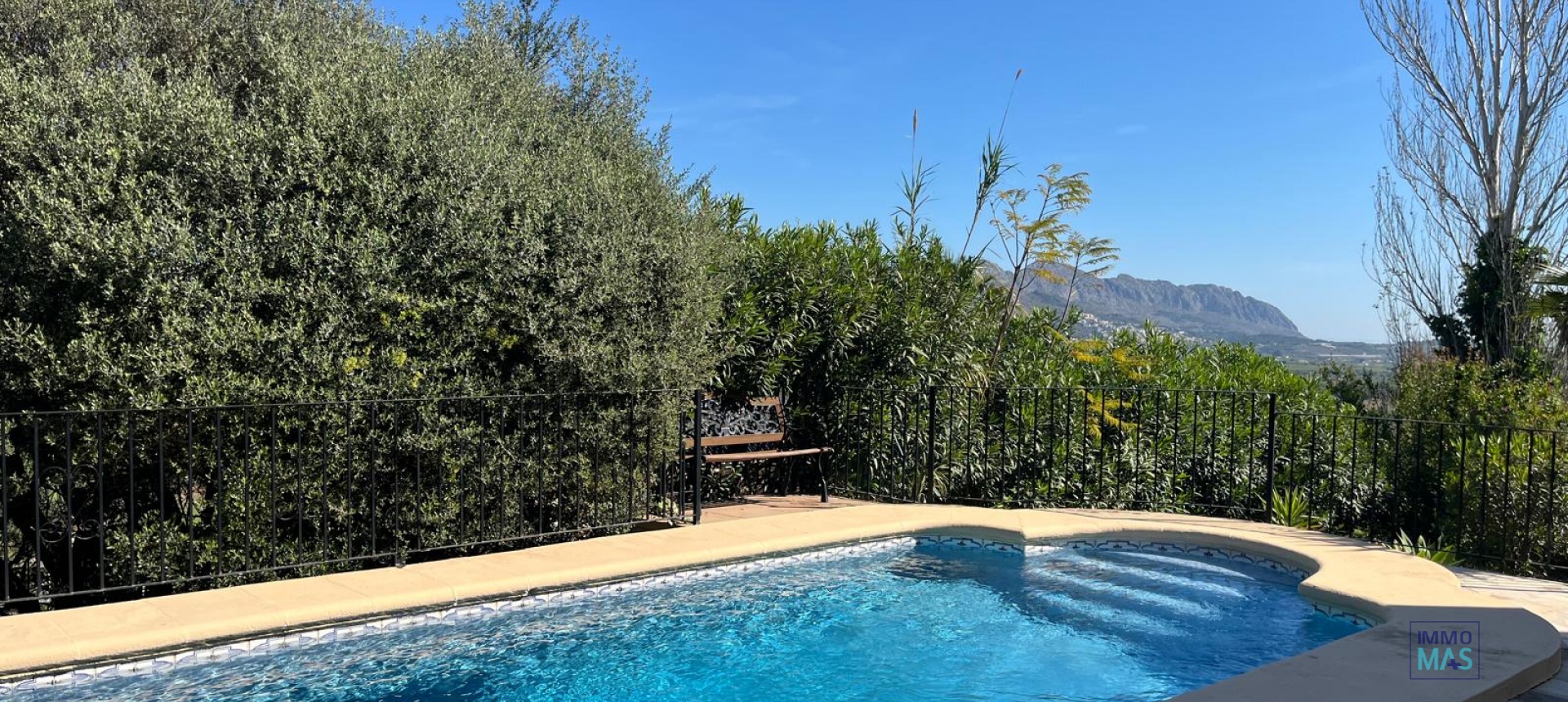 Resale - Villa - Orba