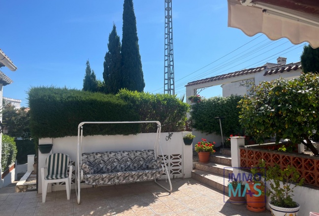 Resale - Villa - Orba