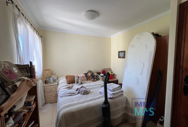 Resale - Villa - Orba