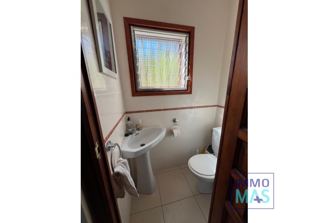 Resale - Villa - Orba