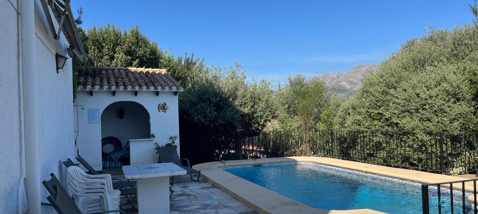 Resale - Villa - Orba