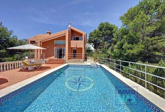 Resale - Villa - Benitachell - Adelfas