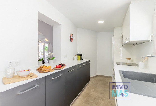 Resale - Villa - Benissa - Baladrar