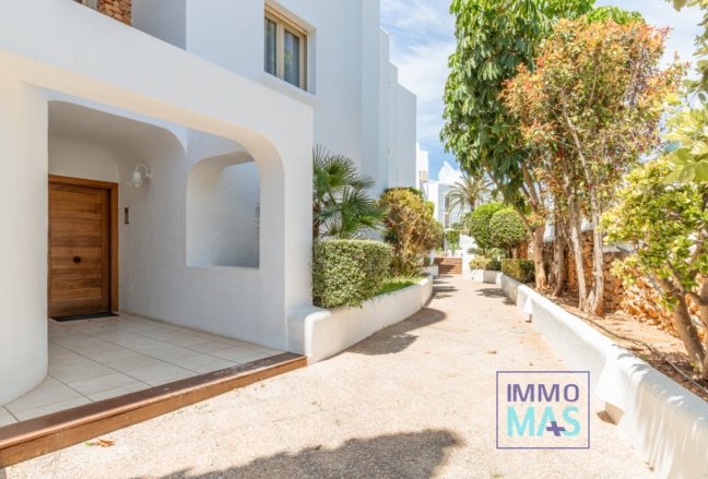 Resale - Apartment - Moraira - Centro