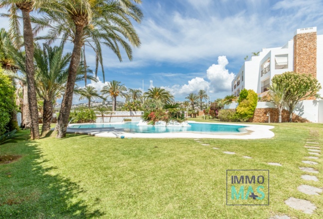 Resale - Apartment - Moraira - Centro