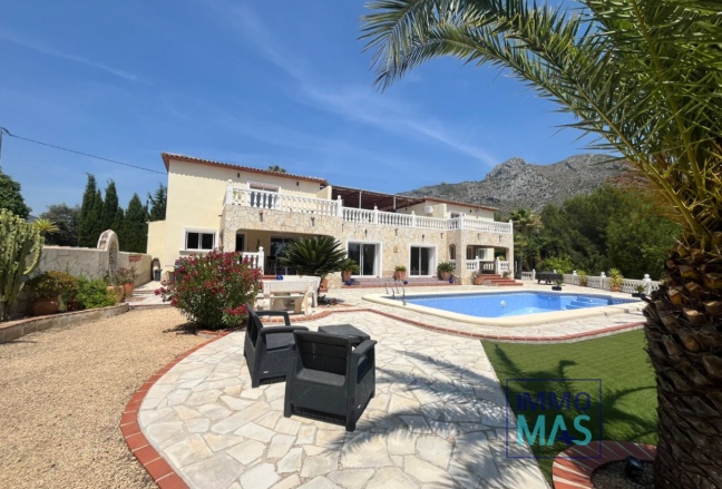 Revente - Finca - Benigembla