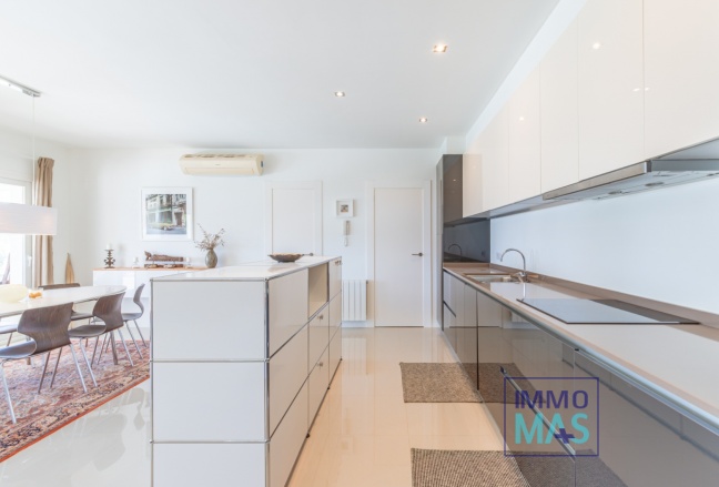 Resale - Villa - Moraira - Benimeit