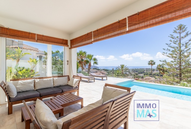 Resale - Villa - Moraira - Benimeit