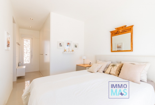 Resale - Villa - Moraira - Benimeit