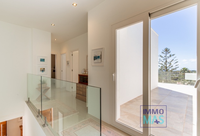 Resale - Villa - Moraira - Benimeit