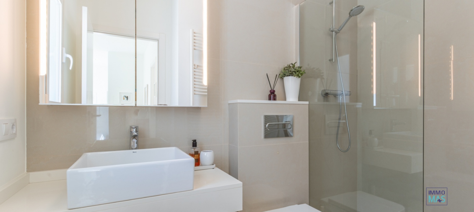 Resale - Villa - Moraira - Benimeit